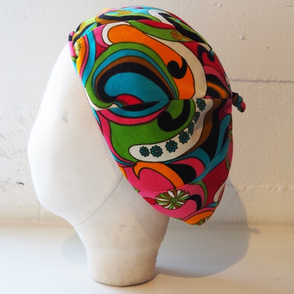 Adolfo II Pucci-esque velvet hat - Picture 7 of 7